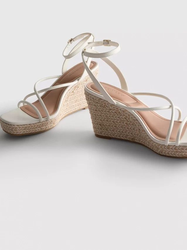 Espadrilhas de cunha com tiras