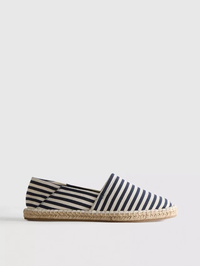 Espadrilhas sem atacadores às riscas