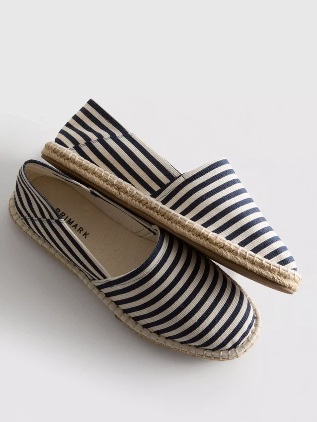 Espadrilhas sem atacadores às riscas