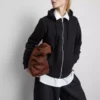 Hoodie essencial com fecho de correr