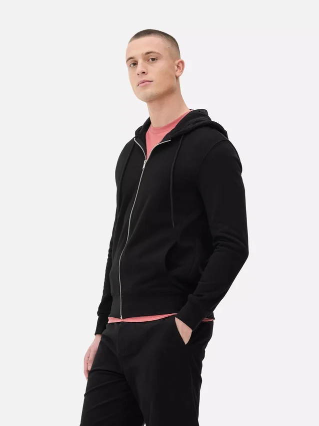 Hoodie essencial com fecho de correr