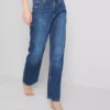 Jeans de cintura alta e perna reta