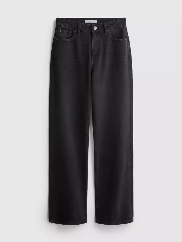 Jeans de cintura alta e perna reta