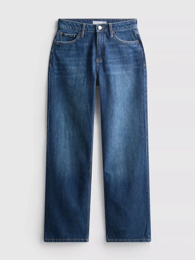 Jeans de cintura alta e perna reta