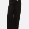 Jeans de cintura média e perna larga