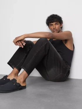 Jeans de cintura média e perna reta