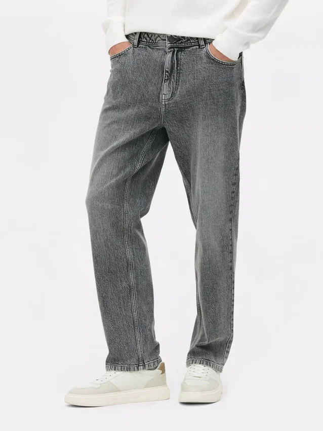 Jeans de cintura média e perna reta