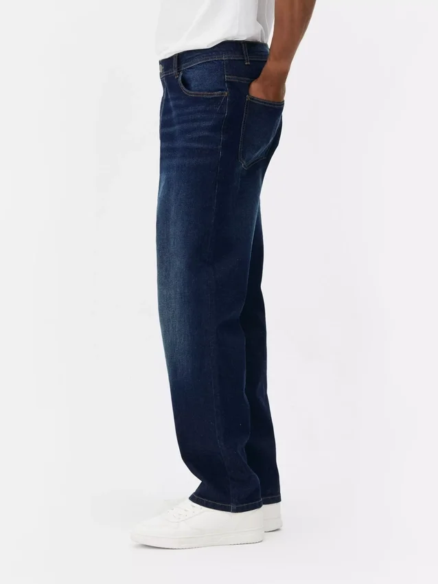 Jeans de cintura média e perna reta