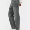 Jeans de cintura média e perna reta