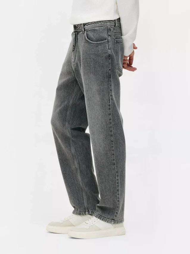 Jeans de cintura média e perna reta