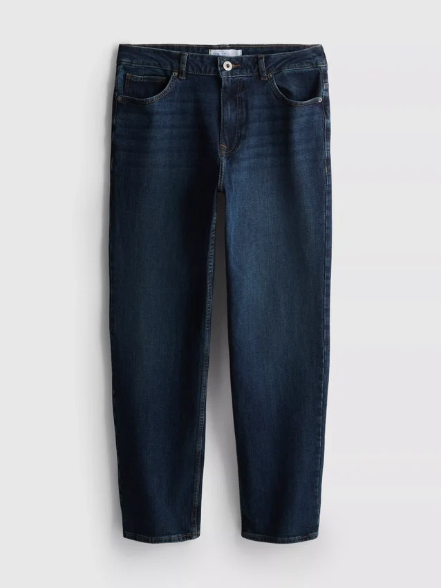 Jeans de cintura média e perna reta