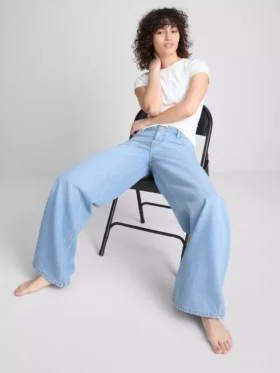 Jeans de ganga de algodão, cintura média e perna larga
