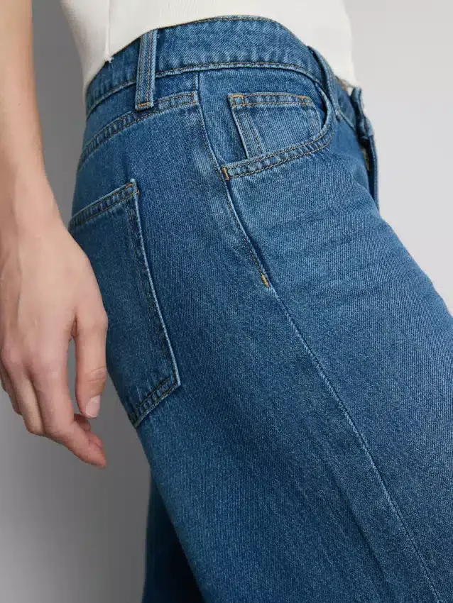 Jeans de ganga de algodão, cintura média e perna larga