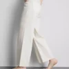 Jeans de ganga de algodão, cintura média e perna larga