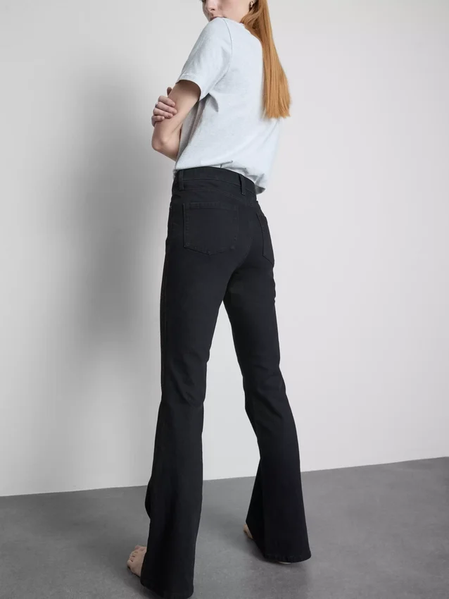 Jeans de ganga de algodão, cintura média e perna larga