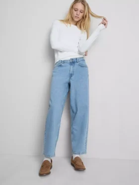 Jeans de ganga de algodão de cintura alta e corte afunilado