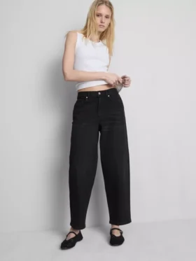 Jeans de ganga de algodão de cintura alta e corte afunilado
