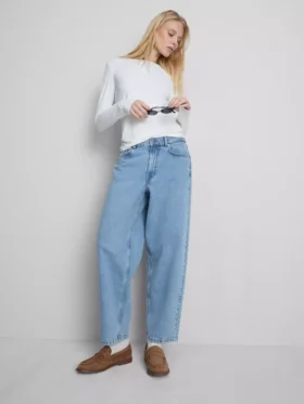 Jeans de ganga de algodão de cintura alta e corte afunilado