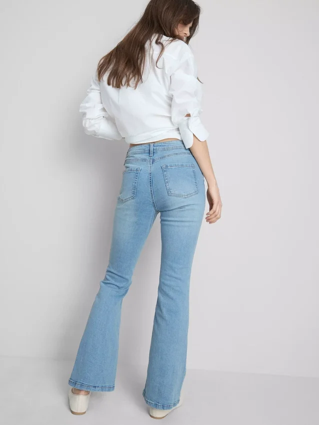 Jeans de ganga de algodão, de cintura média e perna larga