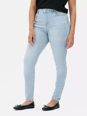 Jeans justos de cintura alta