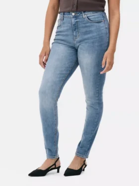Jeans justos de cintura alta