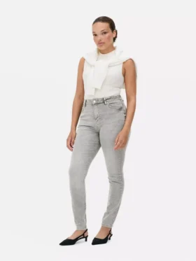 Jeans justos de cintura alta