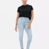 Jeans justos de cintura alta