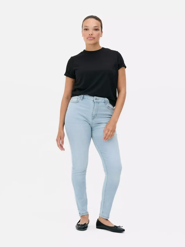 Jeans justos de cintura alta