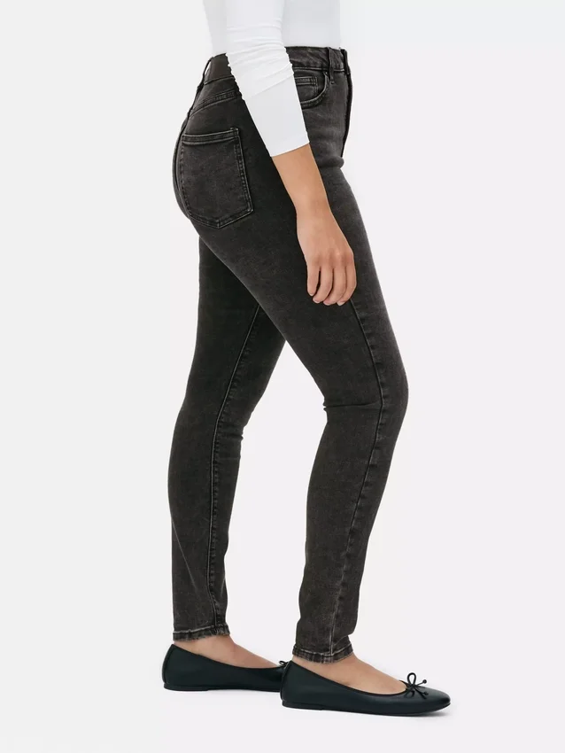 Jeans justos de cintura alta