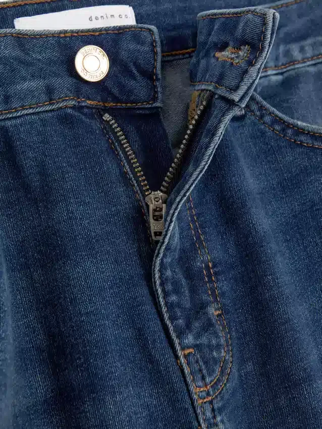 Jeans justos de cintura alta