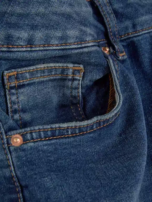 Jeans justos de cintura alta