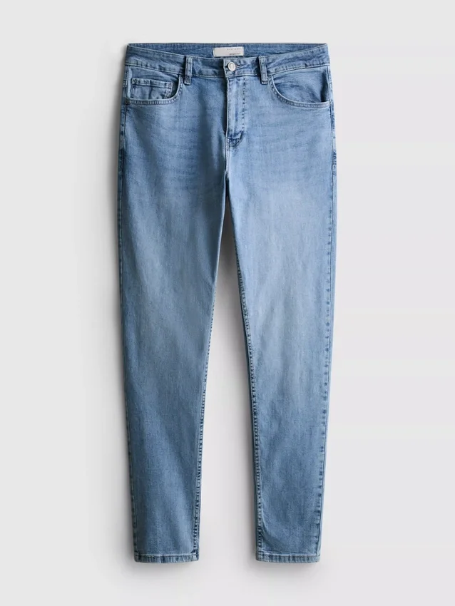 Jeans justos de cintura média