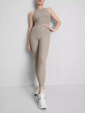 Leggings de desempenho BodySculpt de cintura média