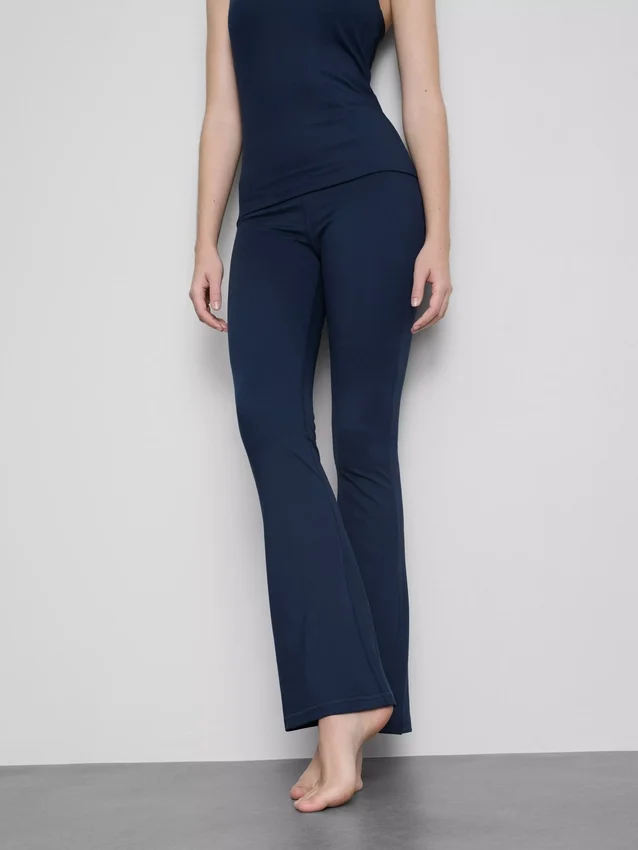 Leggings desportivas de cintura alta, apoio suave e corte alargado
