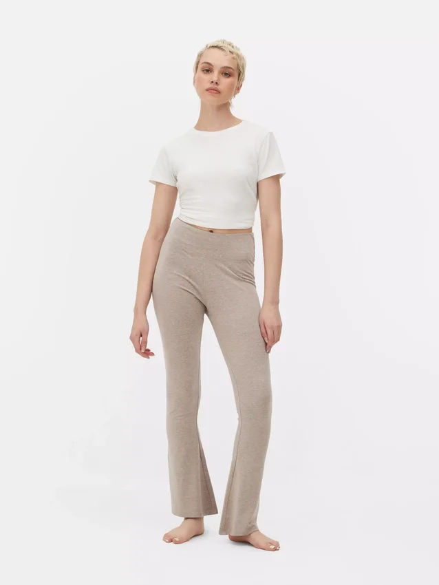 Leggings desportivas de cintura alta e corte largo