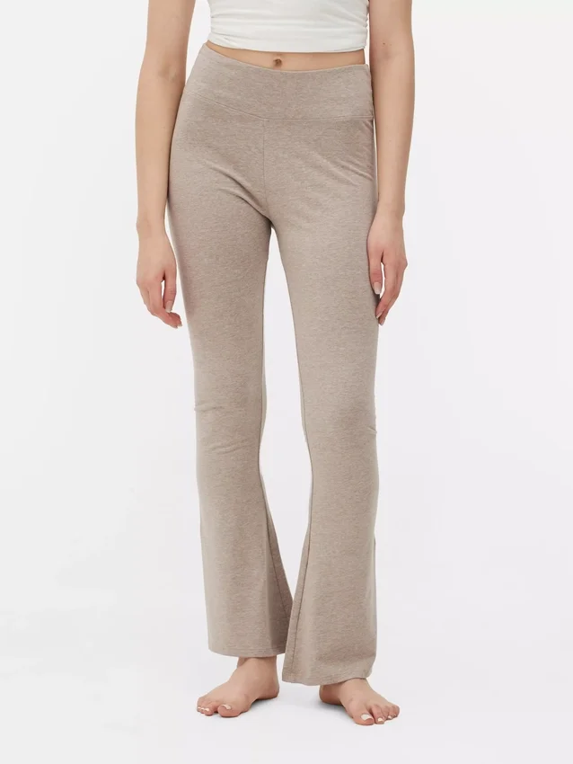 Leggings desportivas de cintura alta e corte largo