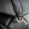 Mala a tiracolo acolchoada