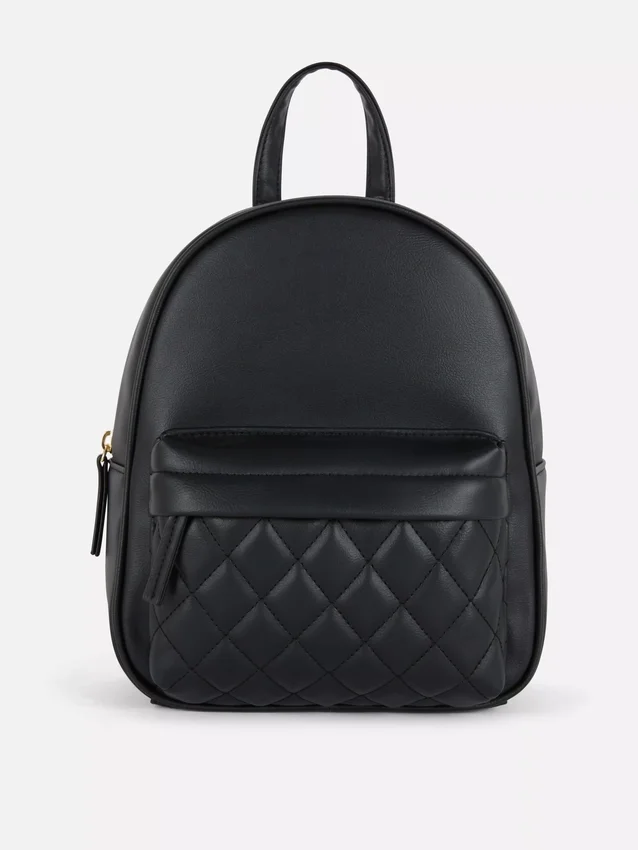 Mini-mochila com acolchoado em losango
