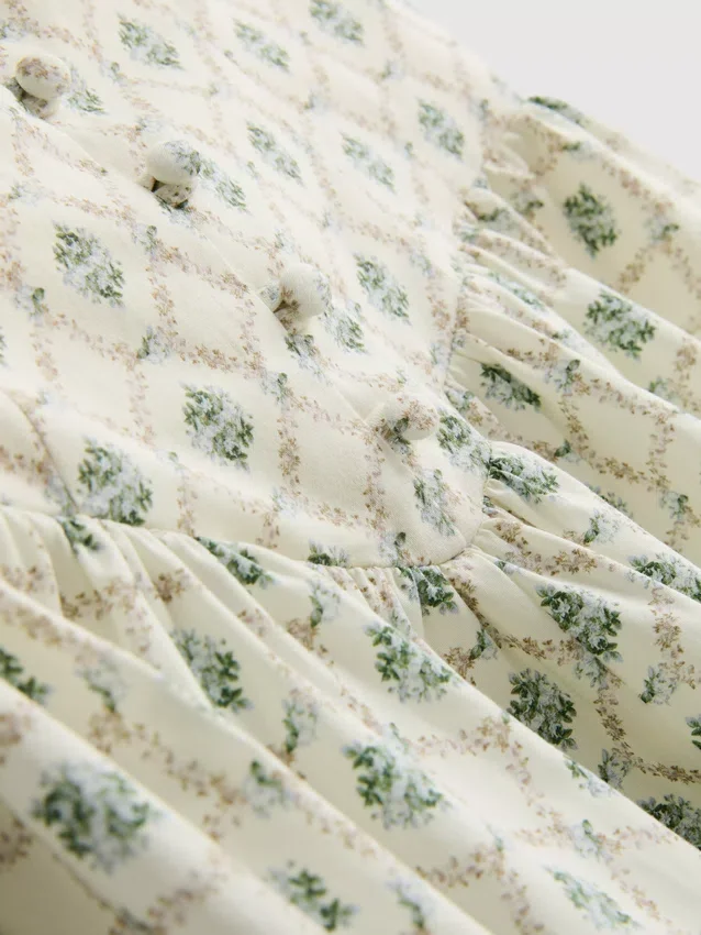 Mini-vestido com botões tipo espartilho