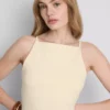 Mini-vestido com decote quadrado