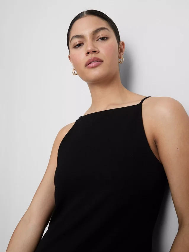 Mini-vestido com decote quadrado