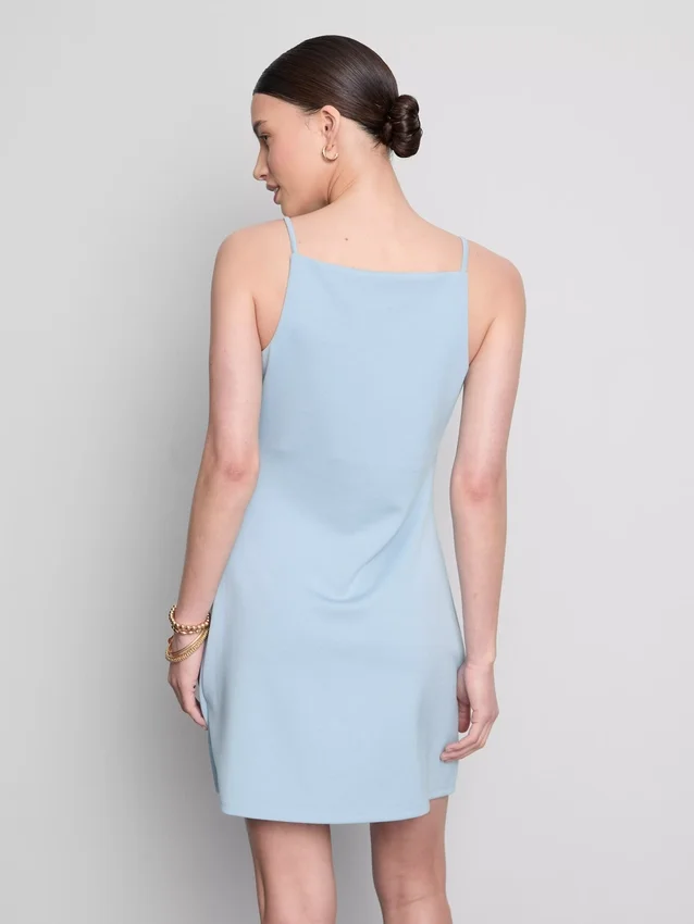 Mini-vestido com decote quadrado