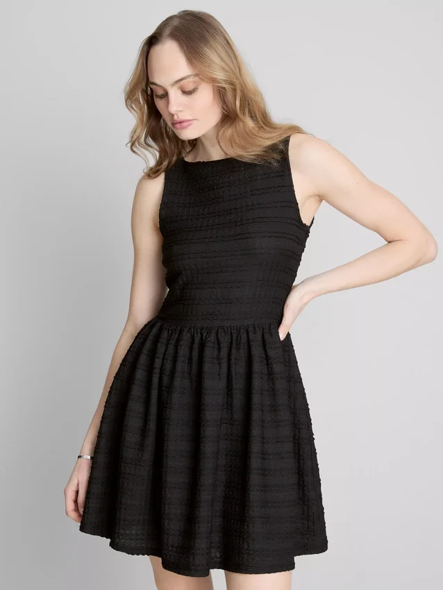 Mini-vestido com textura enrugada