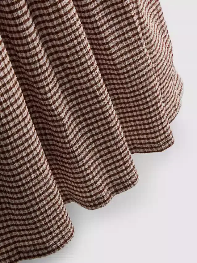 Mini-vestido com textura enrugada