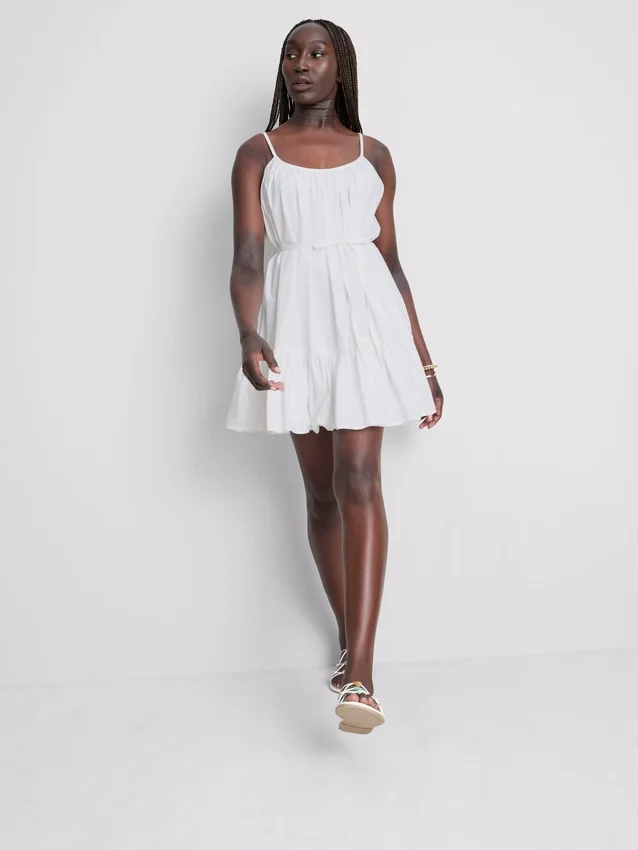 Mini-vestido de popeline com alças e folhos