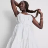 Mini-vestido de popeline com alças e folhos