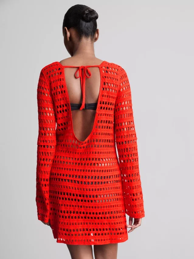Mini-vestido de praia em croché