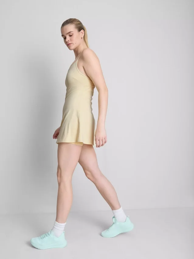 Mini-vestido desportivo com toque suave como manteiga