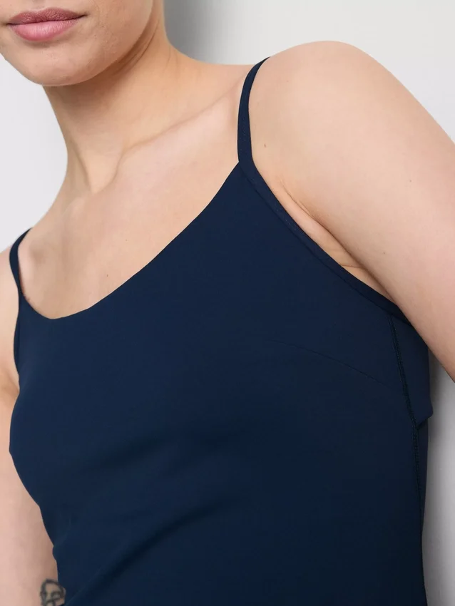 Mini-vestido desportivo com toque suave como manteiga