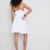 Mini-vestido em algodão com decote em V e camadas